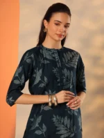 Blue Printed Silk Blend Straight Short Kurti - Image 4